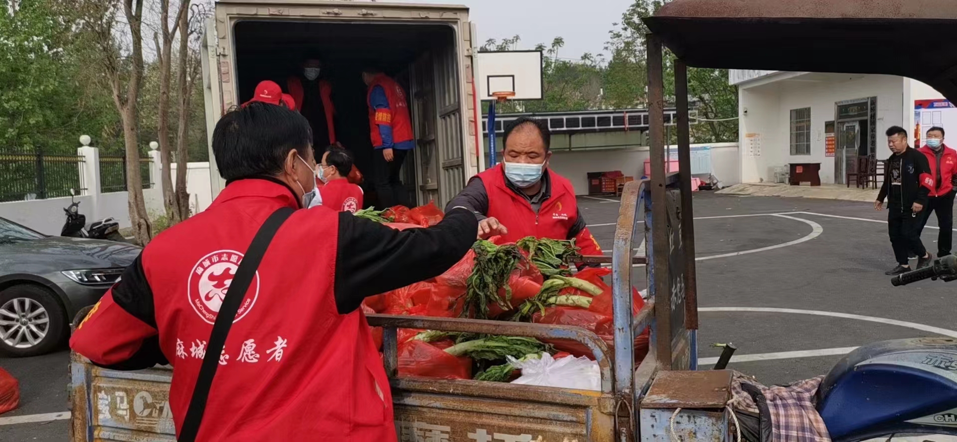 萬眾一心眾志成城 眾拓集團(tuán)董事長